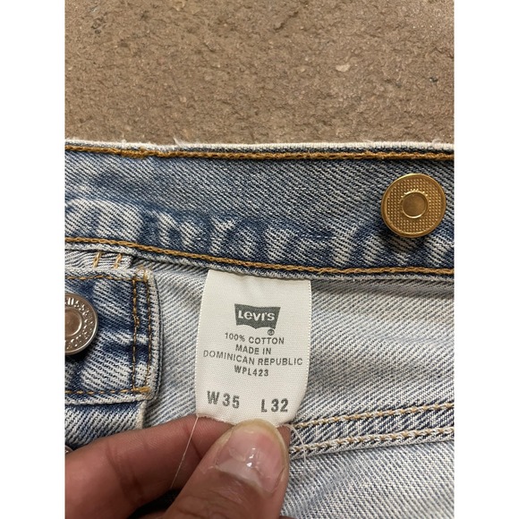 Levi's Light Wash Slim Straight Jeans - Picture 7 of 16